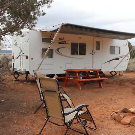 Camp Valhalla At Zion Hotell Colorado City Exteriör bild
